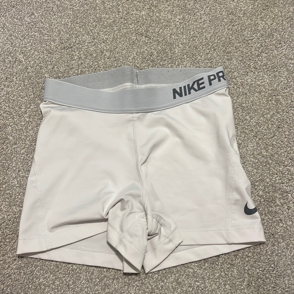 nike pro, white size small